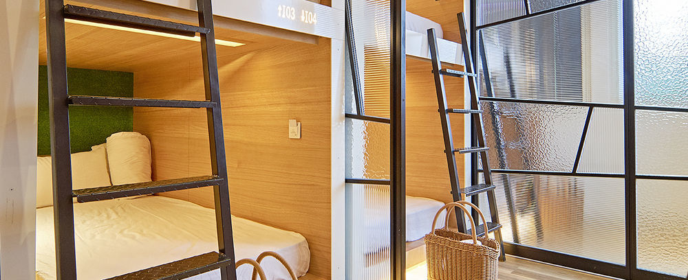 East Hostel Джиаоси Екстериор снимка